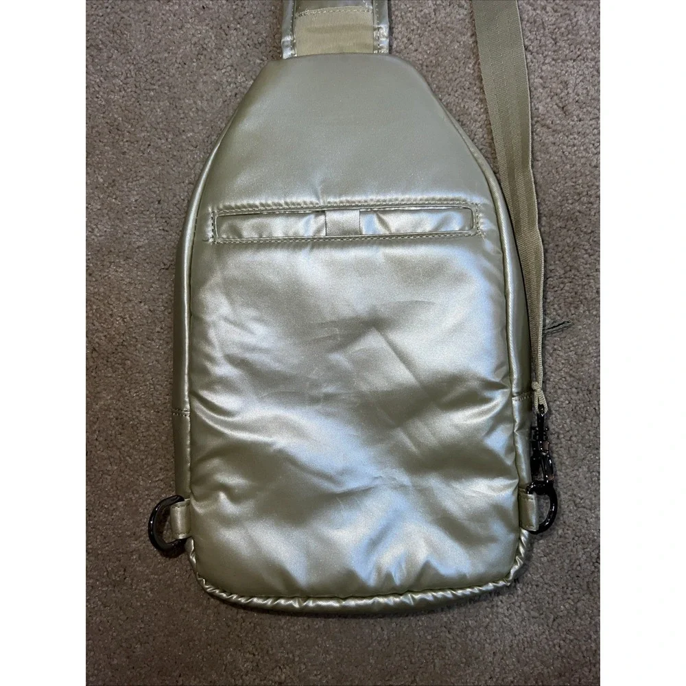 LUG Scurry Matte Luxe Vegan Leather Sling Bag - Metallic Bubble Sand -RFID NWOT